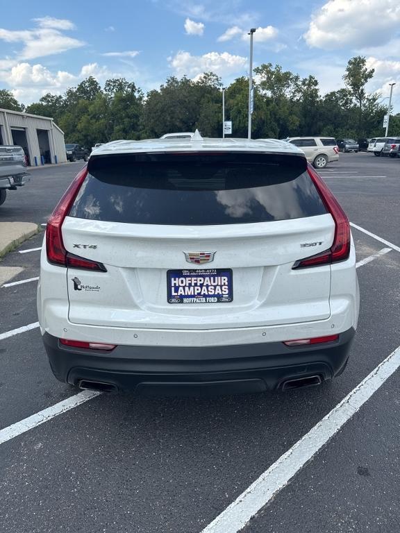 used 2022 Cadillac XT4 car, priced at $22,900
