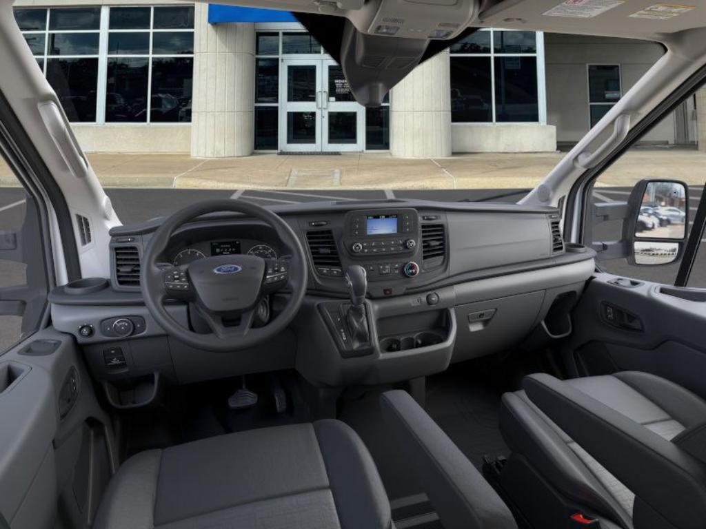 new 2025 Ford Transit-250 car