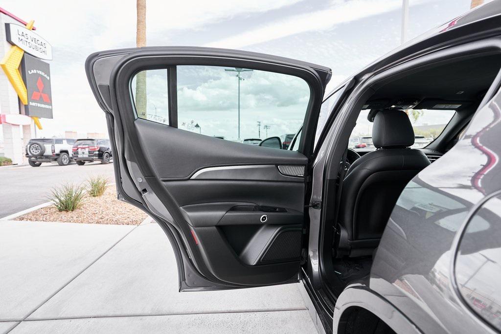 used 2023 Maserati Grecale car, priced at $32,400