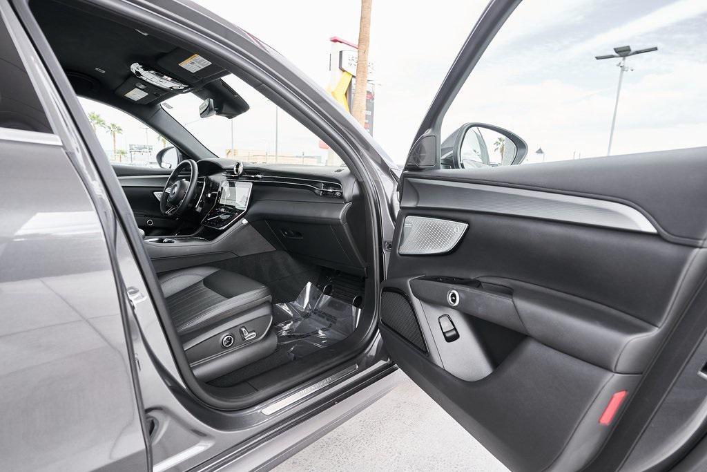 used 2023 Maserati Grecale car, priced at $32,400