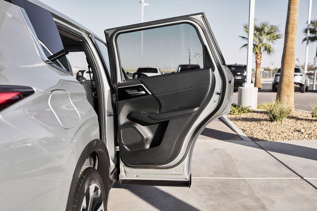 used 2023 Mitsubishi Outlander car, priced at $22,200