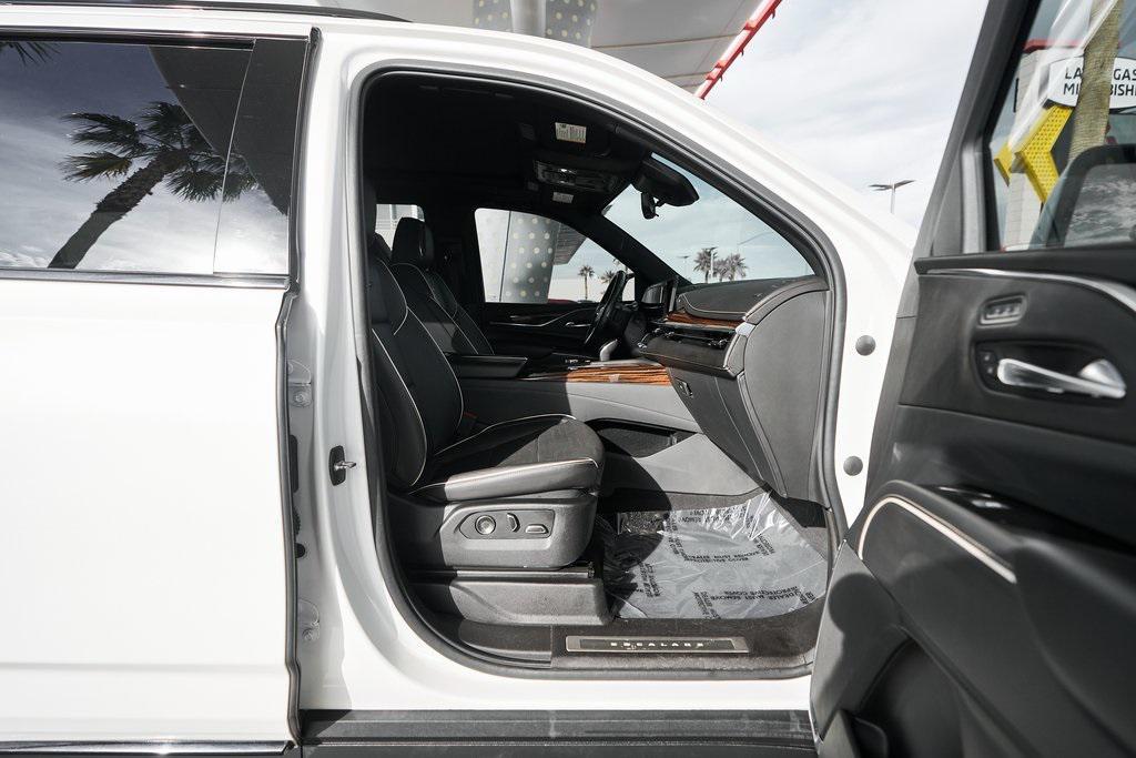 used 2021 Cadillac Escalade car, priced at $59,800