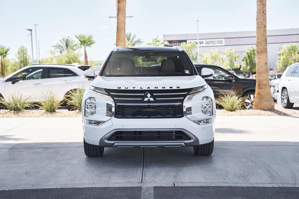 new 2025 Mitsubishi Outlander car, priced at $41,412