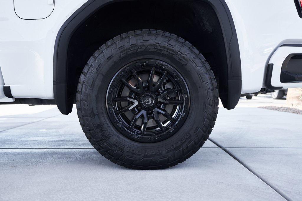 used 2022 GMC Sierra 1500 car, priced at $39,850