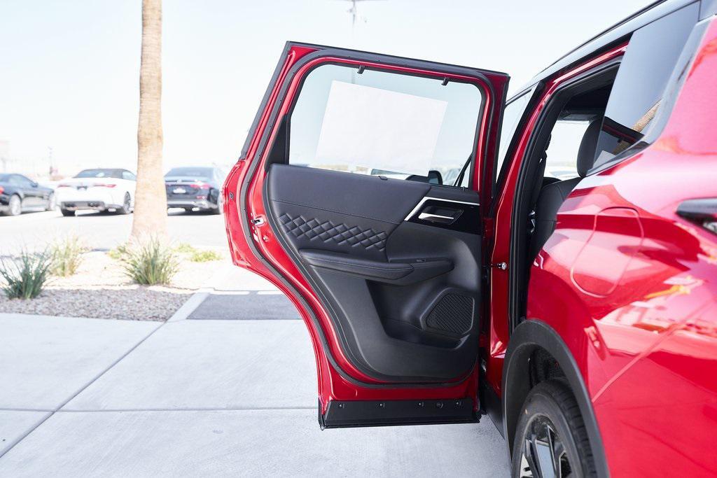 new 2025 Mitsubishi Outlander PHEV car, priced at $48,414