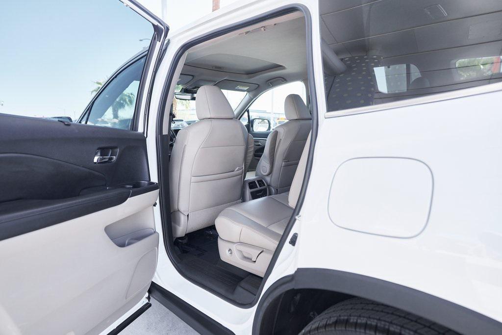 used 2021 Honda Pilot car, priced at $26,400