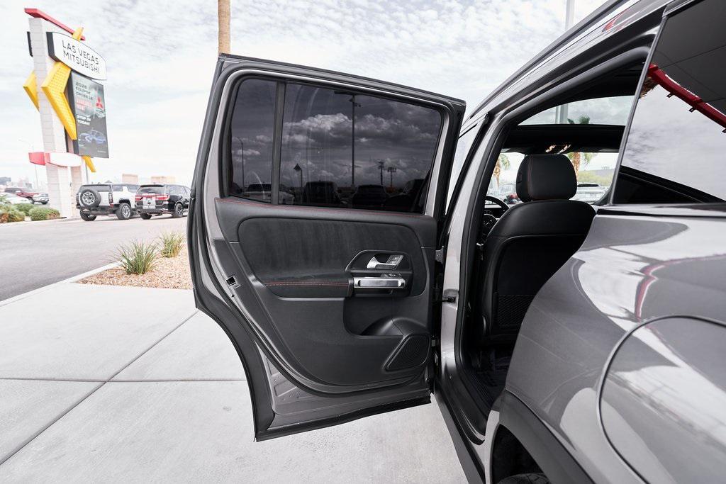 used 2022 Mercedes-Benz GLB 250 car, priced at $29,800