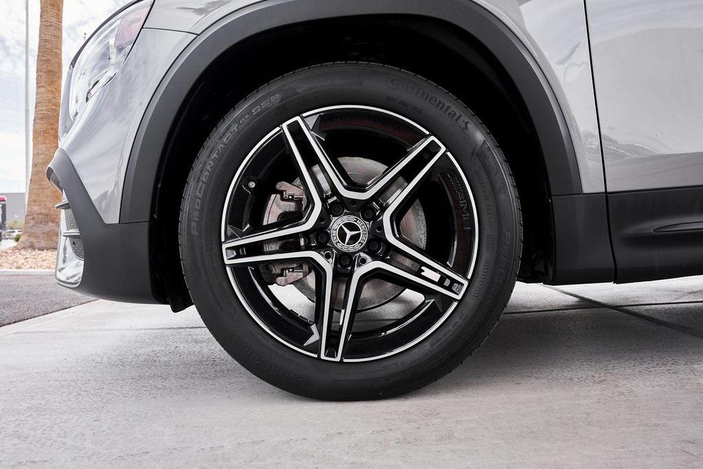 used 2022 Mercedes-Benz GLB 250 car, priced at $29,800
