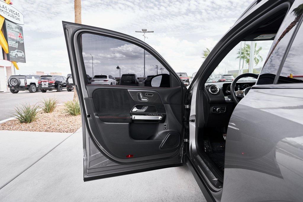 used 2022 Mercedes-Benz GLB 250 car, priced at $29,800
