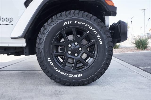 used 2023 Jeep Gladiator car, priced at $33,525