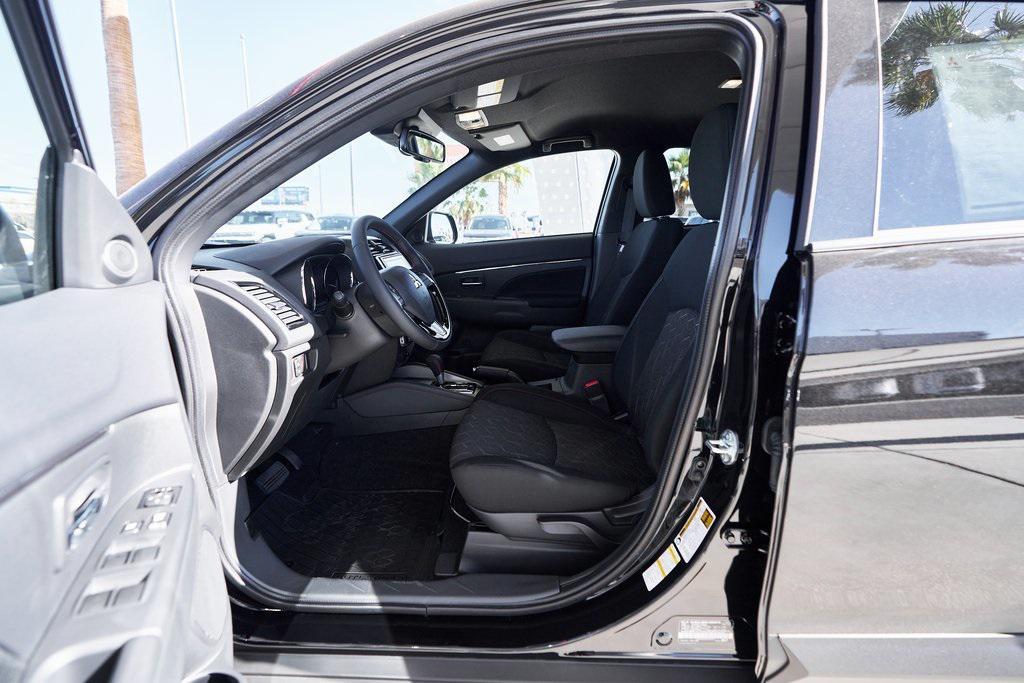 new 2025 Mitsubishi Outlander Sport car, priced at $29,379