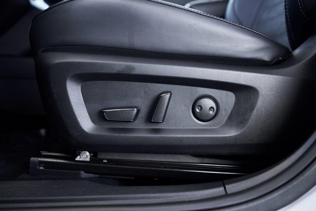 used 2024 Mitsubishi Outlander car, priced at $25,800