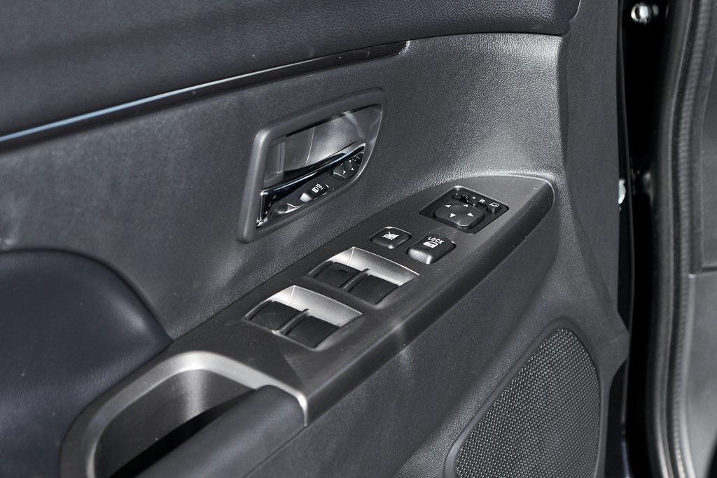 new 2025 Mitsubishi Outlander Sport car, priced at $28,853