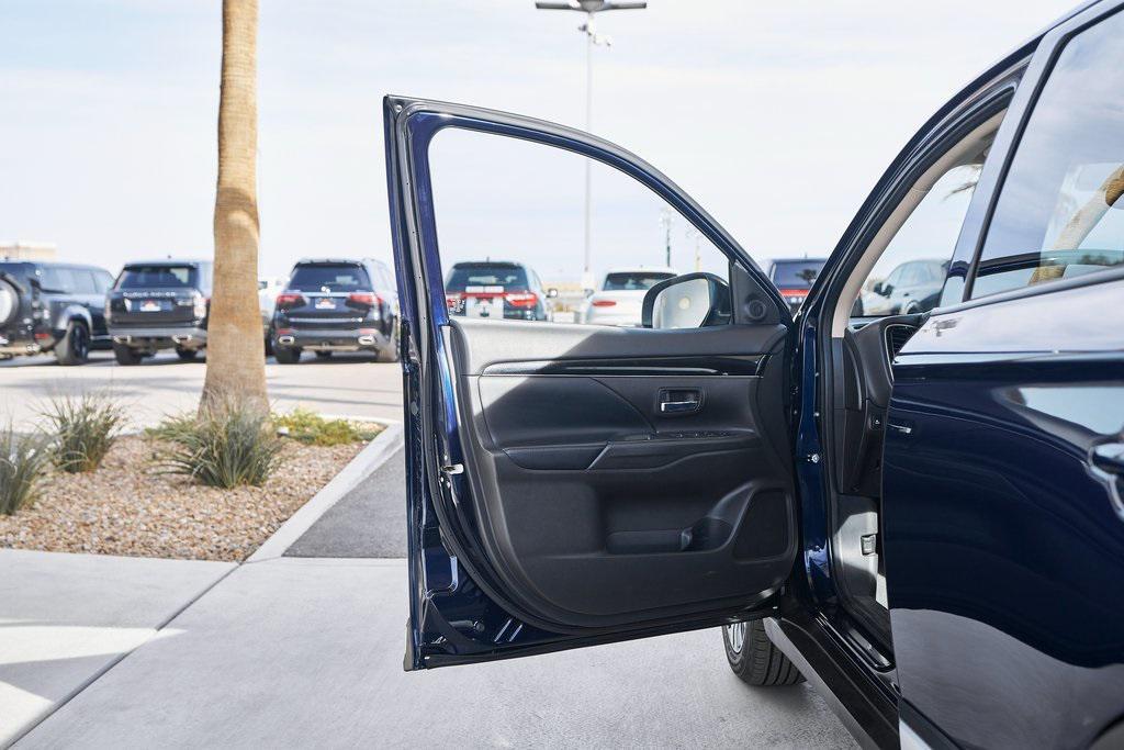 used 2020 Mitsubishi Outlander car, priced at $17,650