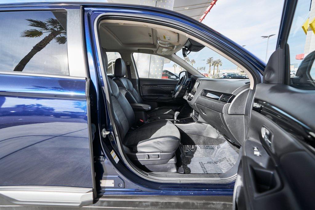 used 2020 Mitsubishi Outlander car, priced at $17,650