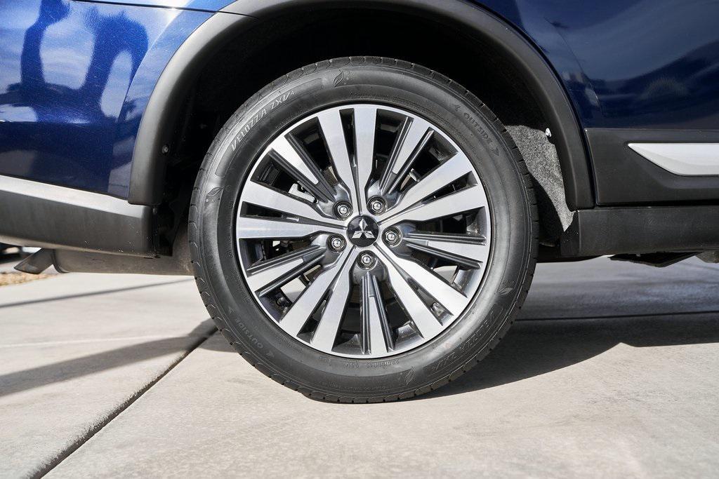 used 2020 Mitsubishi Outlander car, priced at $17,650