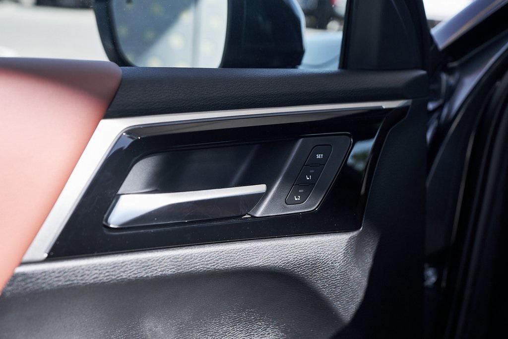 new 2025 Mitsubishi Outlander car, priced at $40,422