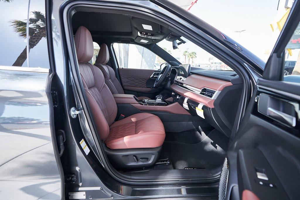 new 2025 Mitsubishi Outlander car, priced at $40,422