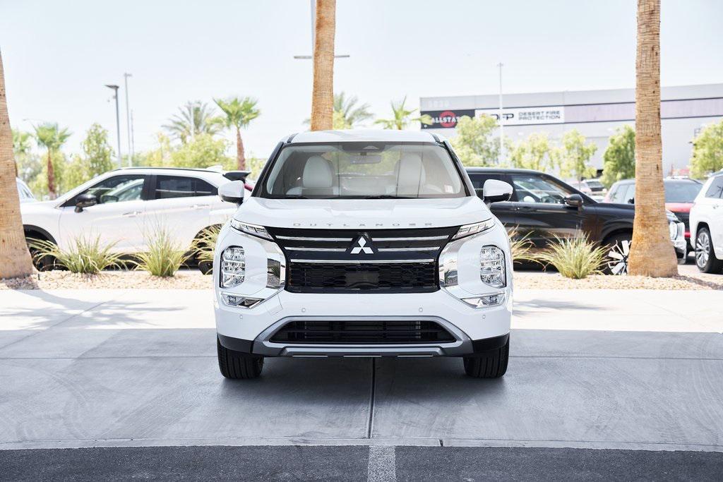 new 2025 Mitsubishi Outlander car, priced at $33,384