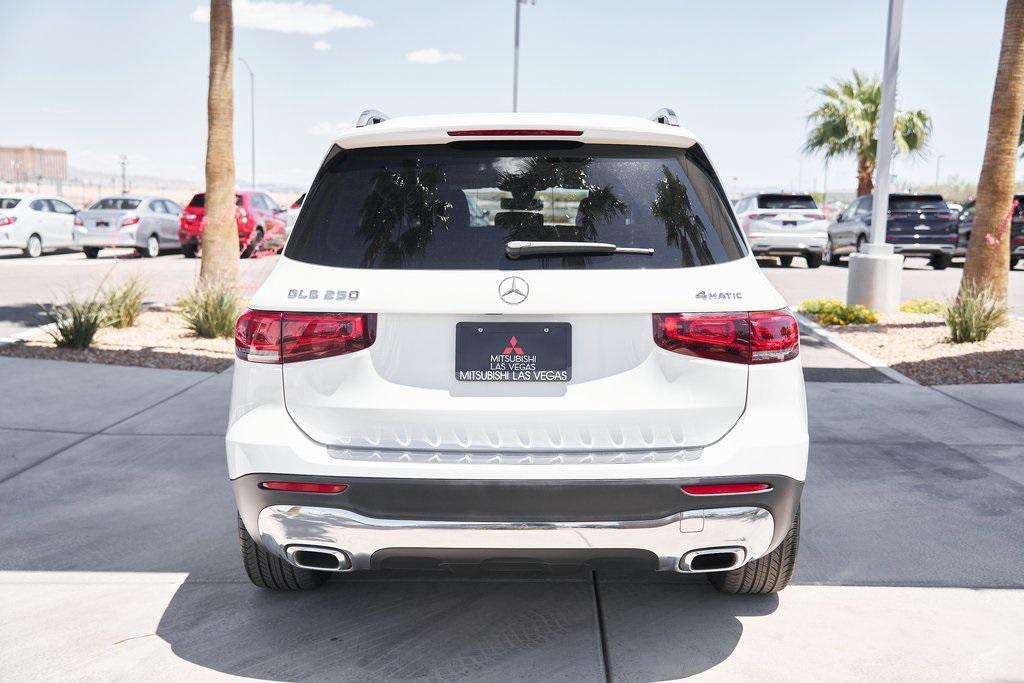 used 2022 Mercedes-Benz GLB 250 car, priced at $24,800