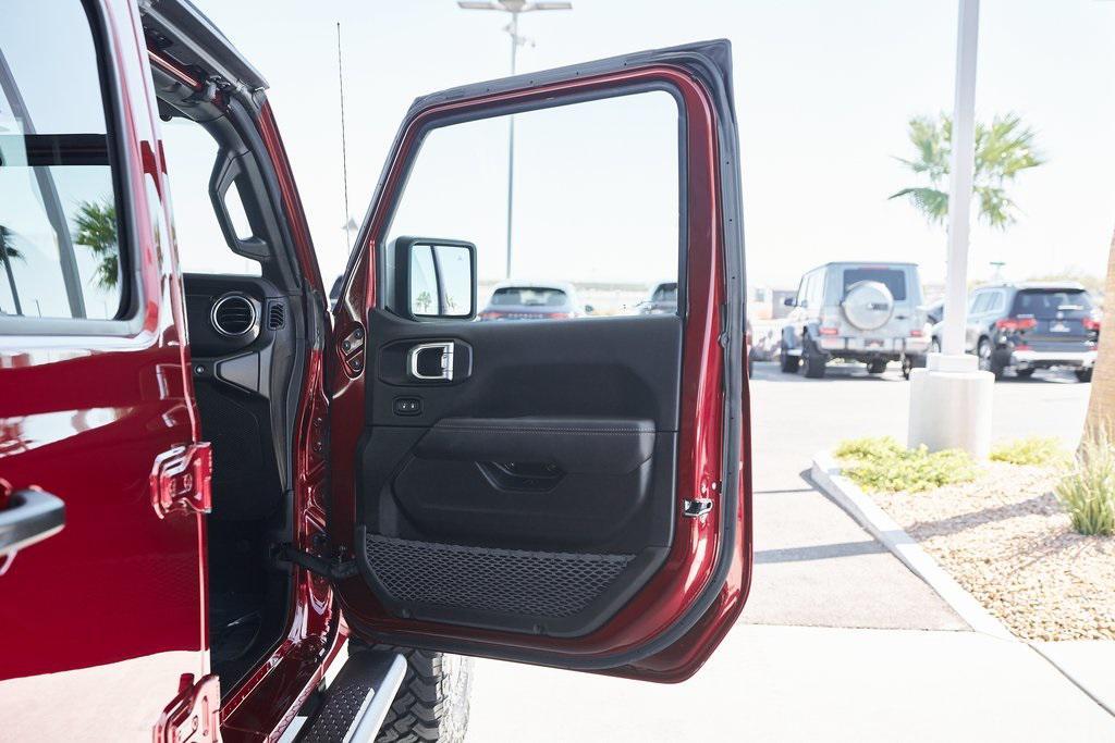 used 2022 Jeep Wrangler Unlimited car, priced at $65,400