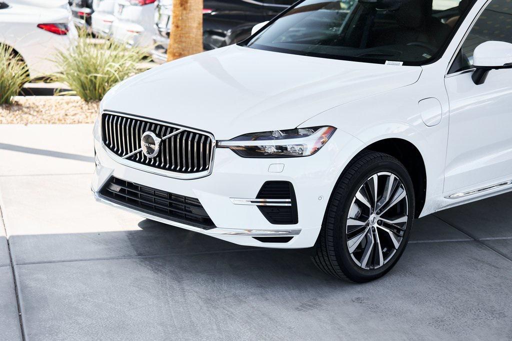 used 2022 Volvo XC60 Recharge Plug-In Hybrid car, priced at $34,400