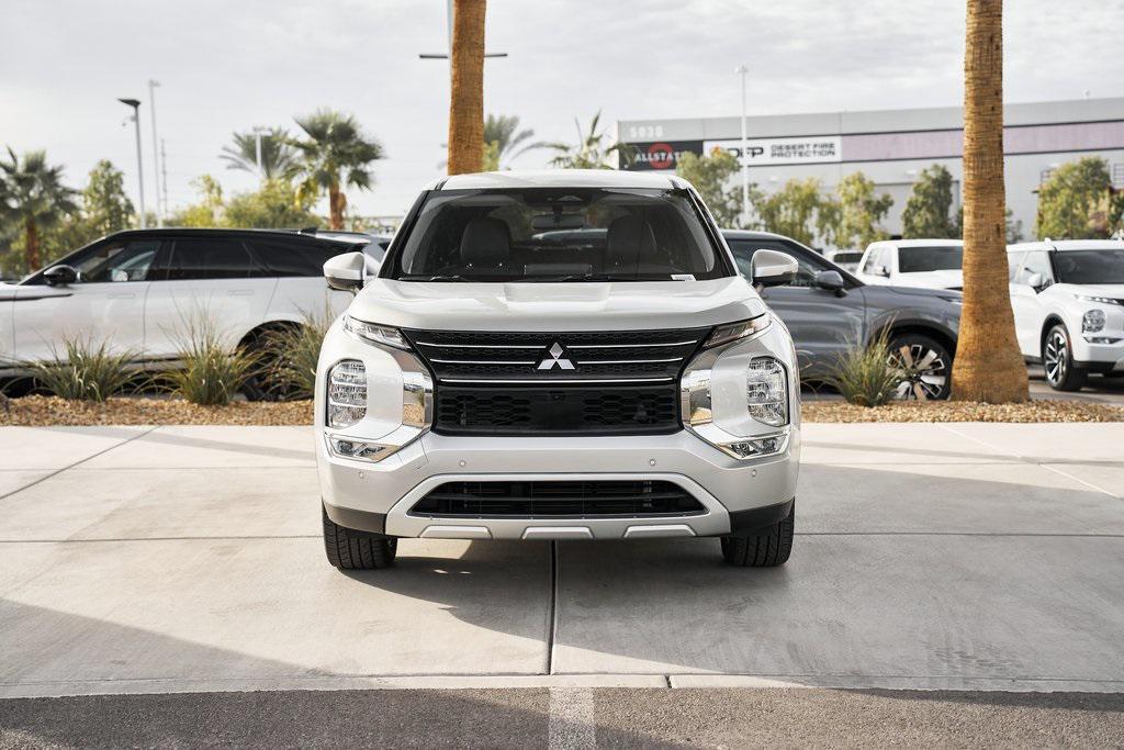 used 2024 Mitsubishi Outlander car, priced at $24,200