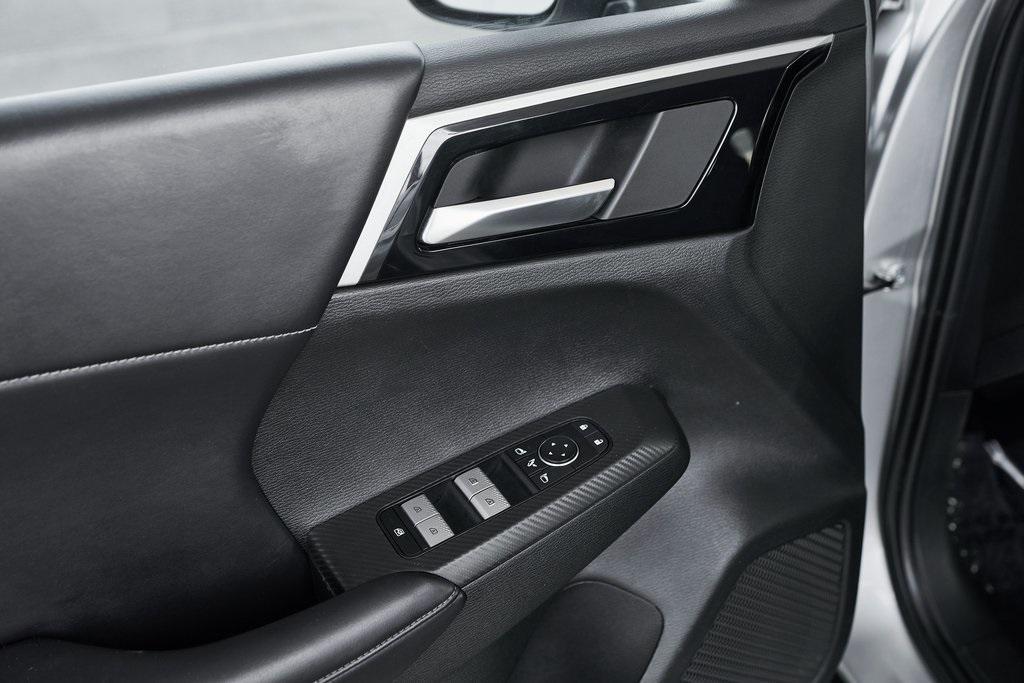 used 2024 Mitsubishi Outlander car, priced at $24,200