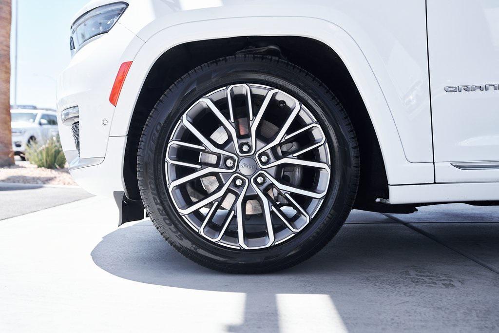 used 2022 Jeep Grand Cherokee L car, priced at $39,800