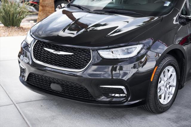 used 2022 Chrysler Pacifica car, priced at $20,225