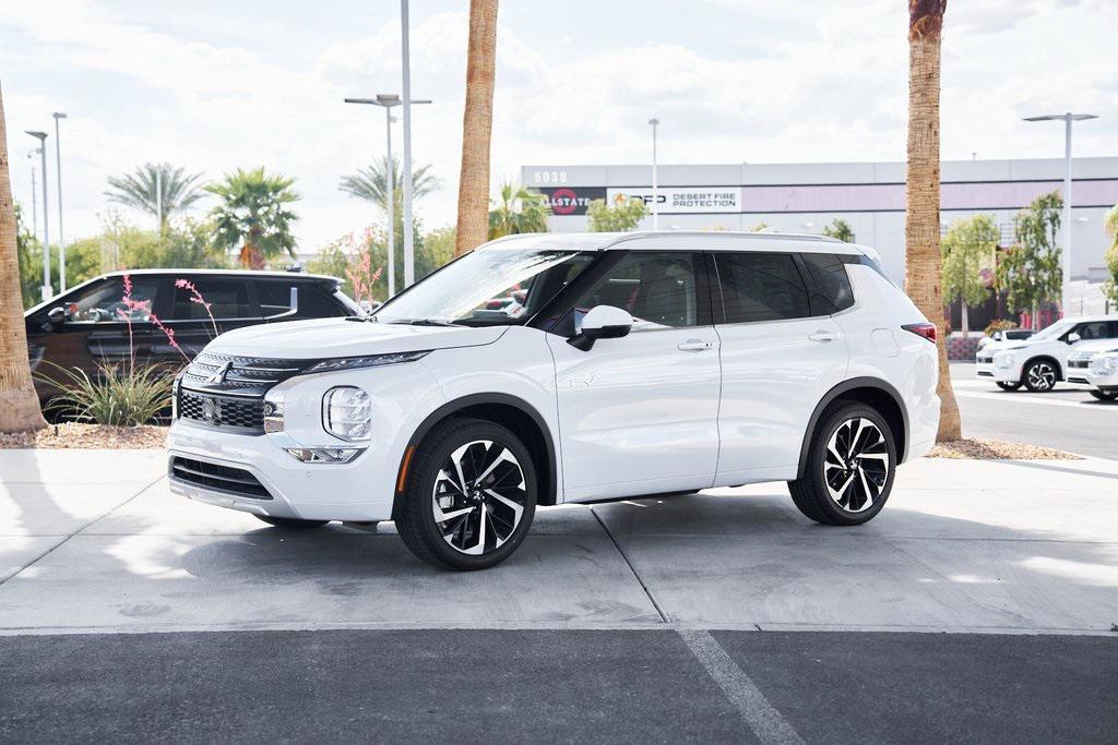 new 2025 Mitsubishi Outlander PHEV car, priced at $45,232