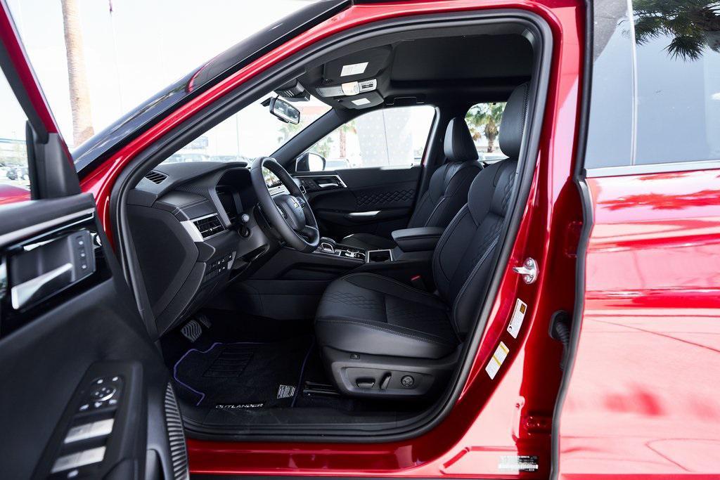 new 2025 Mitsubishi Outlander PHEV car, priced at $48,258