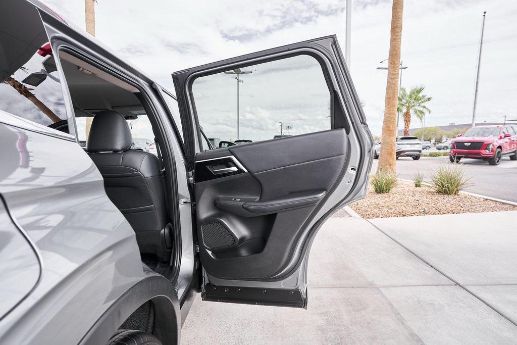 used 2024 Mitsubishi Outlander car, priced at $24,200