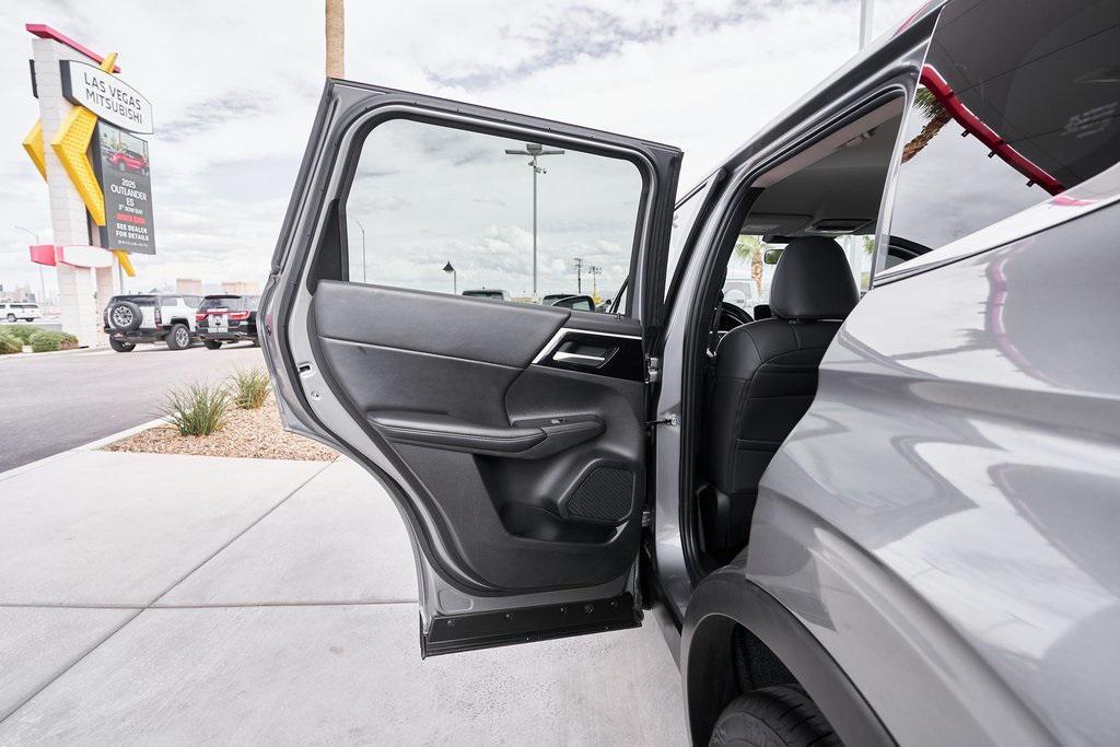 used 2024 Mitsubishi Outlander car, priced at $24,200