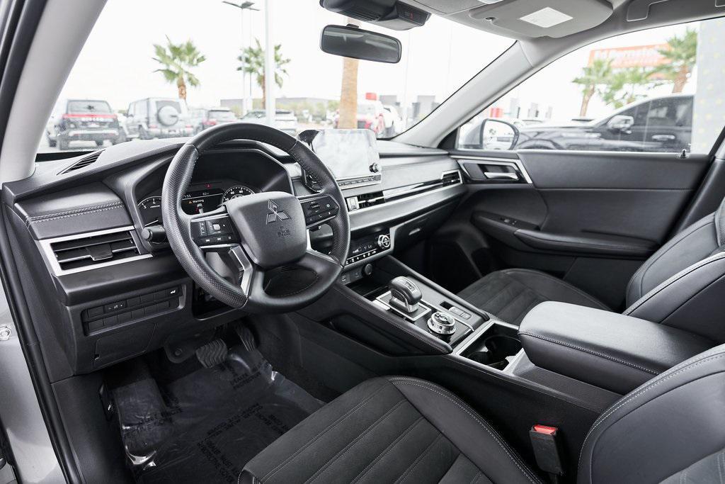 used 2024 Mitsubishi Outlander car, priced at $24,200
