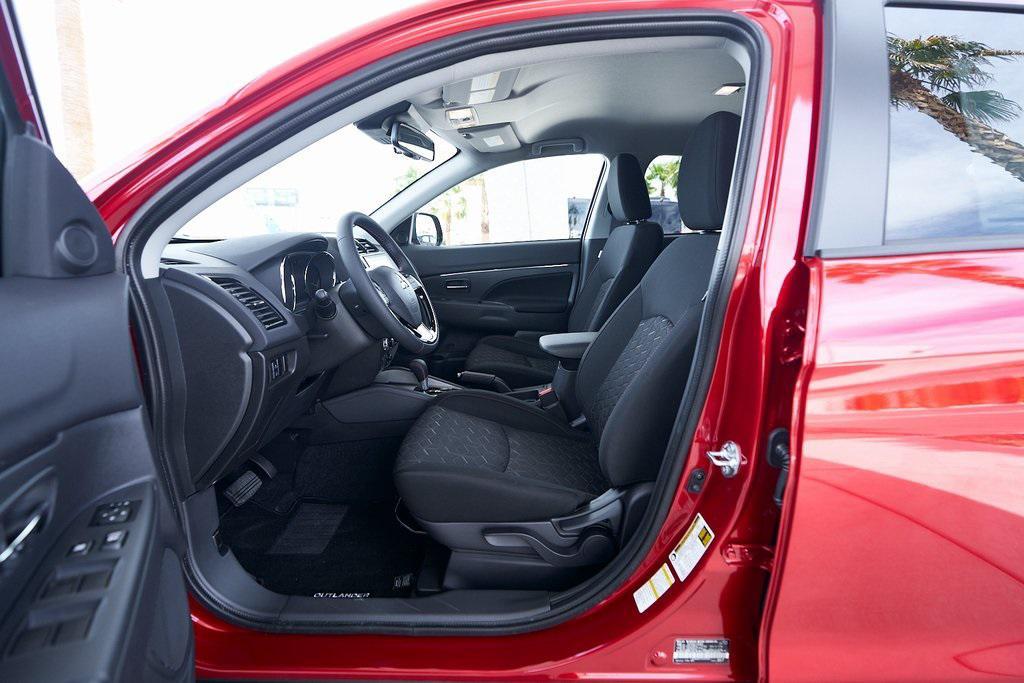 new 2025 Mitsubishi Outlander Sport car, priced at $27,940