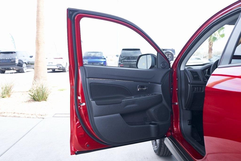 new 2025 Mitsubishi Outlander Sport car, priced at $27,940