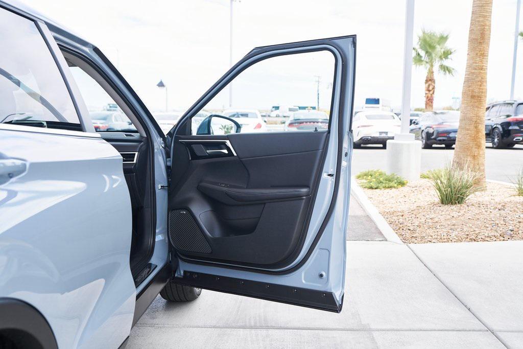 new 2025 Mitsubishi Outlander car, priced at $33,206