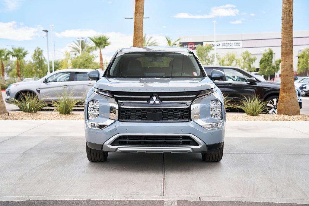 new 2025 Mitsubishi Outlander car, priced at $33,206