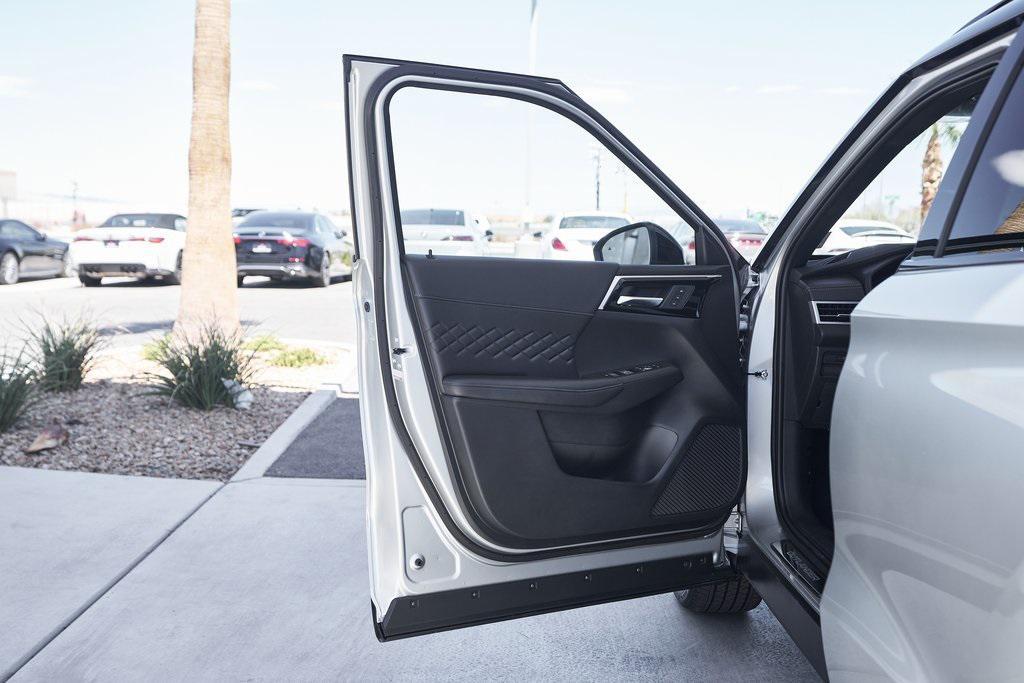 new 2025 Mitsubishi Outlander PHEV car, priced at $46,384