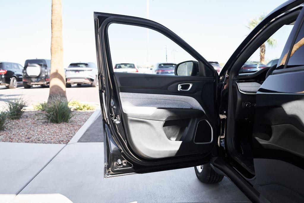 used 2023 Jeep Compass car, priced at $18,950