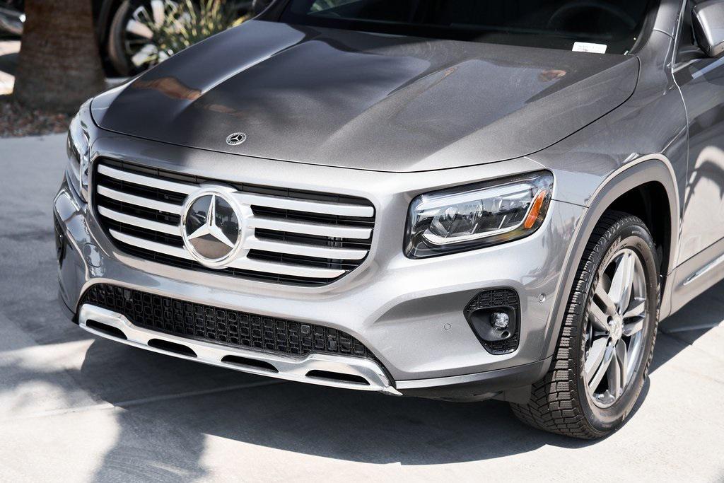 used 2025 Mercedes-Benz GLB 250 car, priced at $47,800