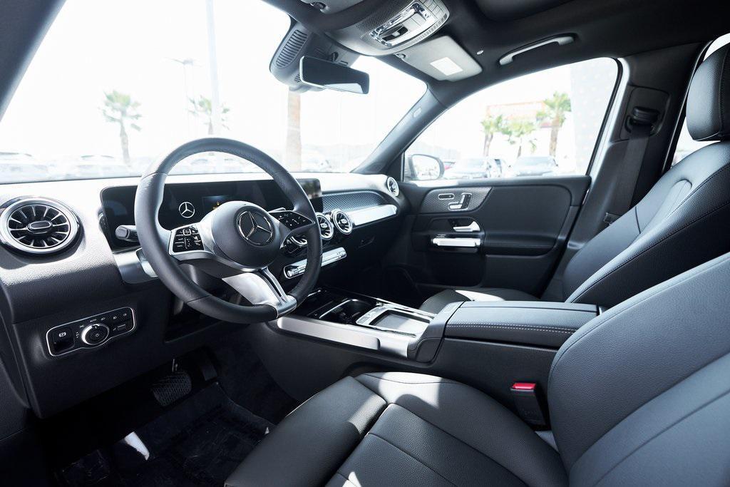 used 2025 Mercedes-Benz GLB 250 car, priced at $47,800