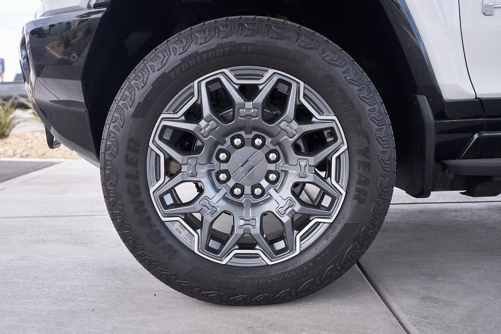 used 2025 GMC HUMMER EV SUV car, priced at $83,800