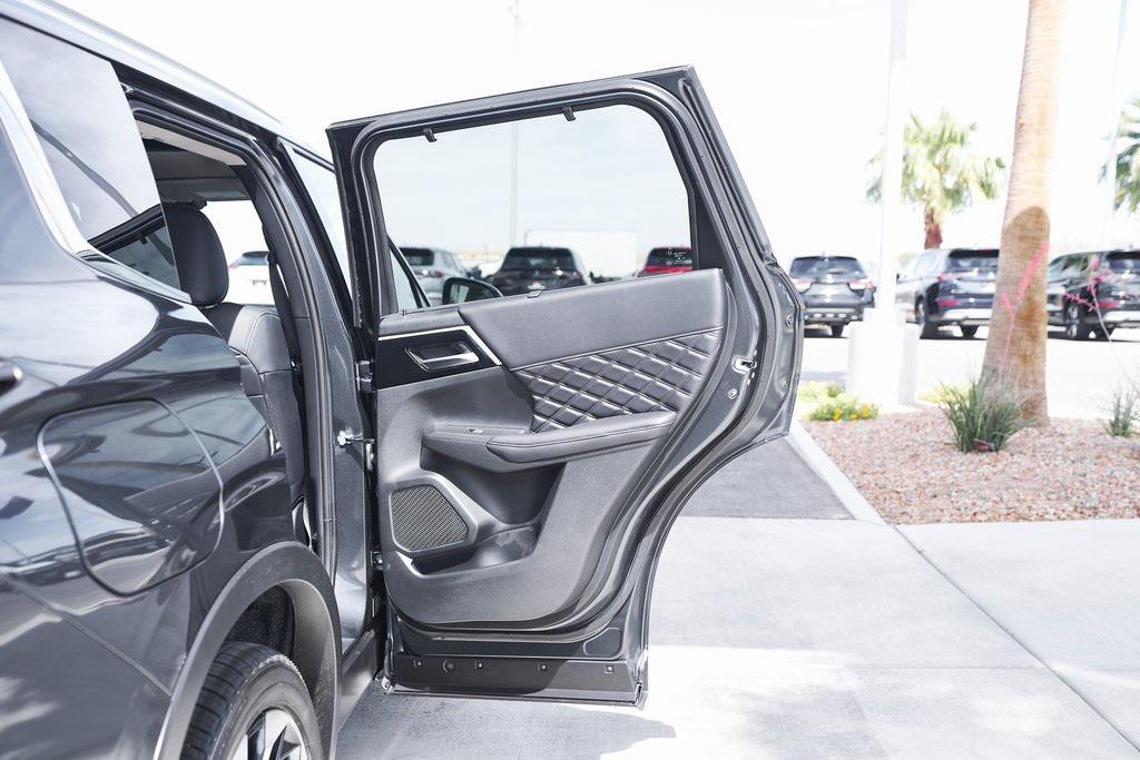 new 2025 Mitsubishi Outlander PHEV car, priced at $44,912