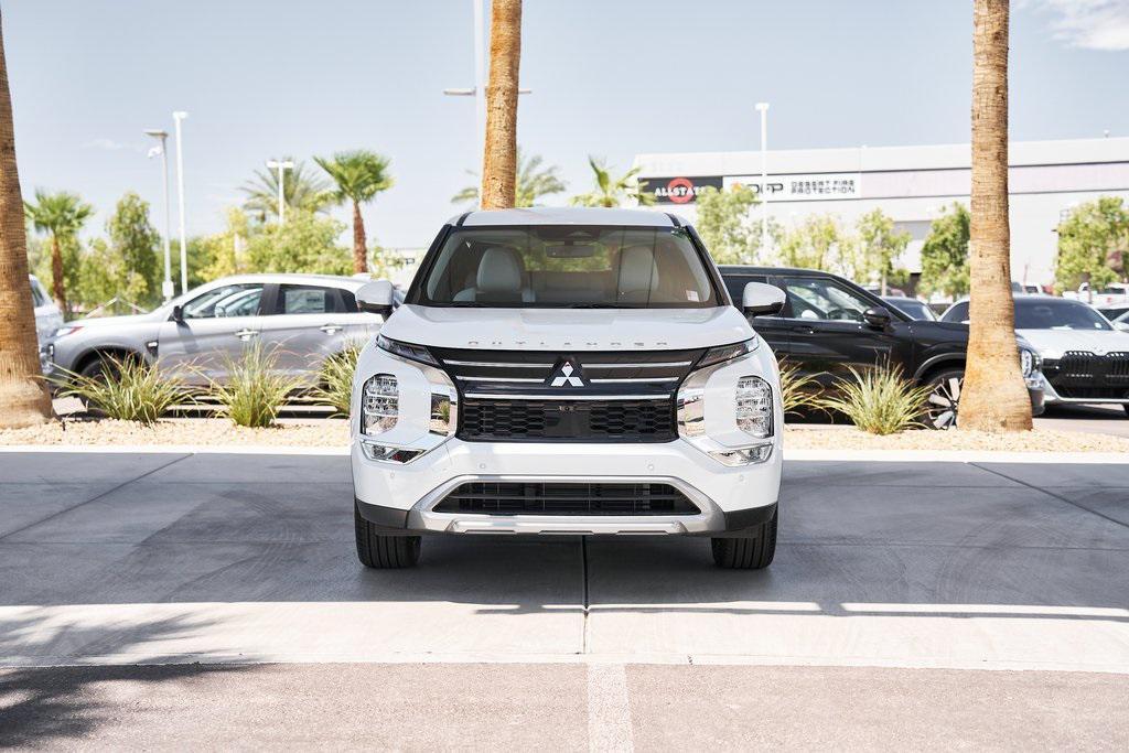 new 2025 Mitsubishi Outlander car, priced at $33,384