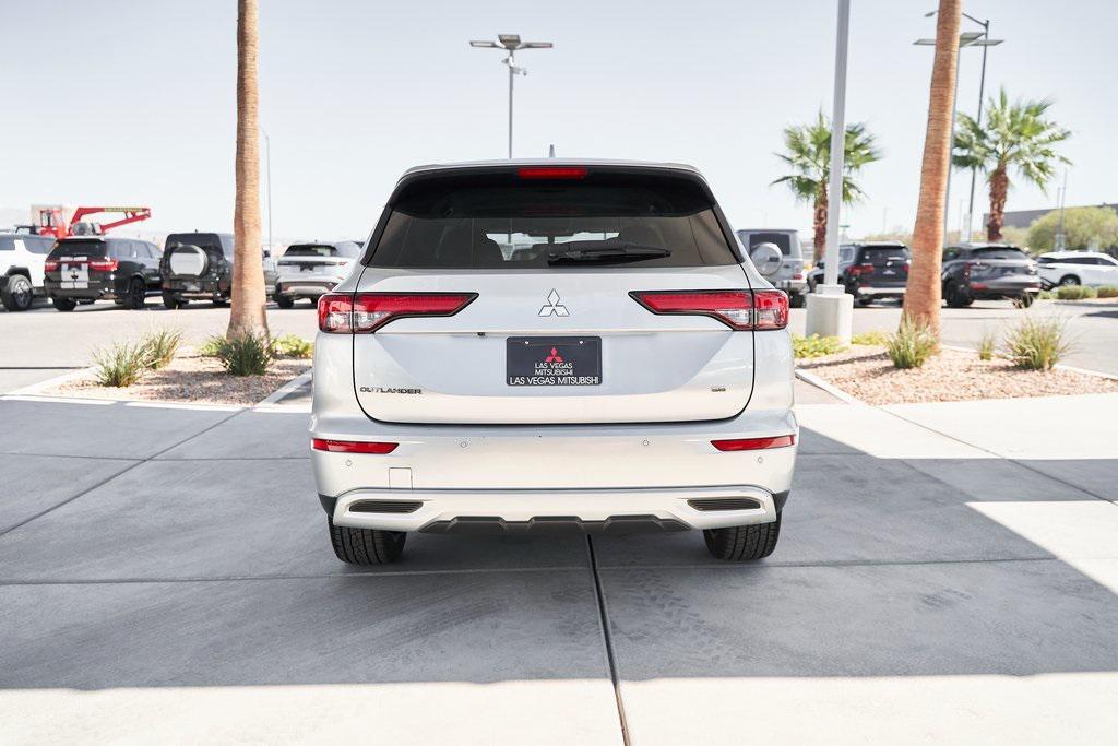 used 2024 Mitsubishi Outlander car, priced at $24,200