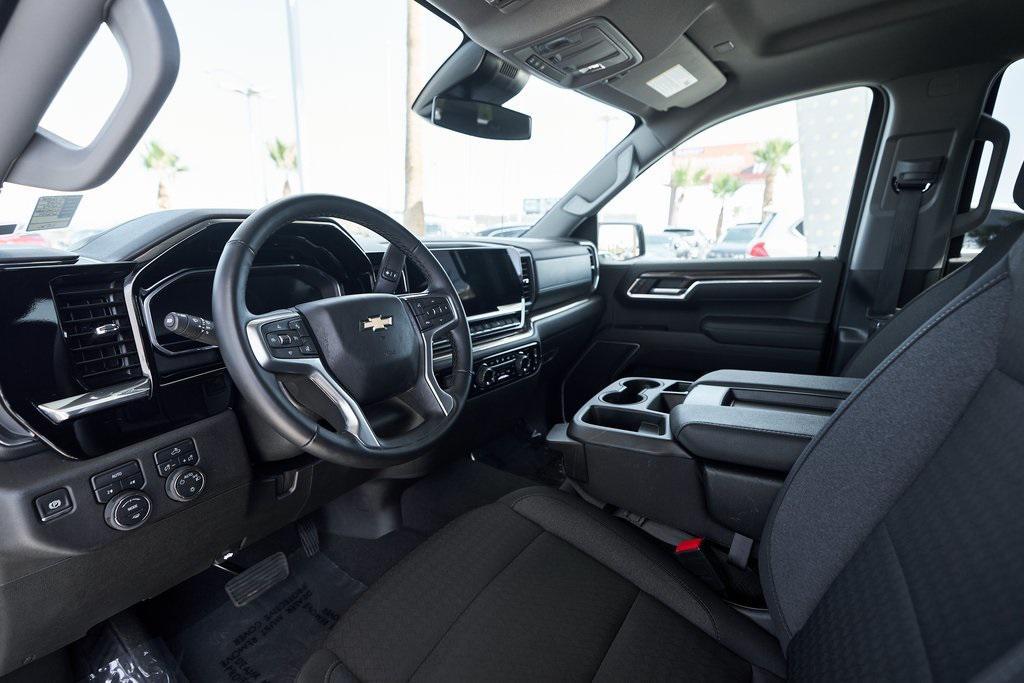 used 2025 Chevrolet Silverado 1500 car, priced at $46,800