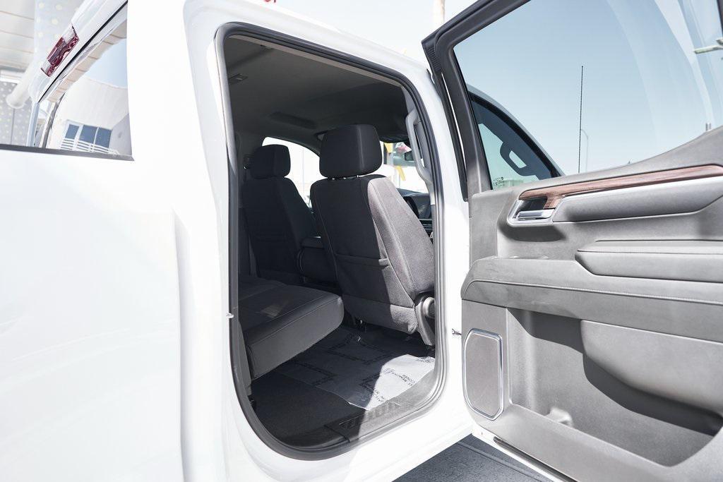used 2025 Chevrolet Silverado 1500 car, priced at $46,800