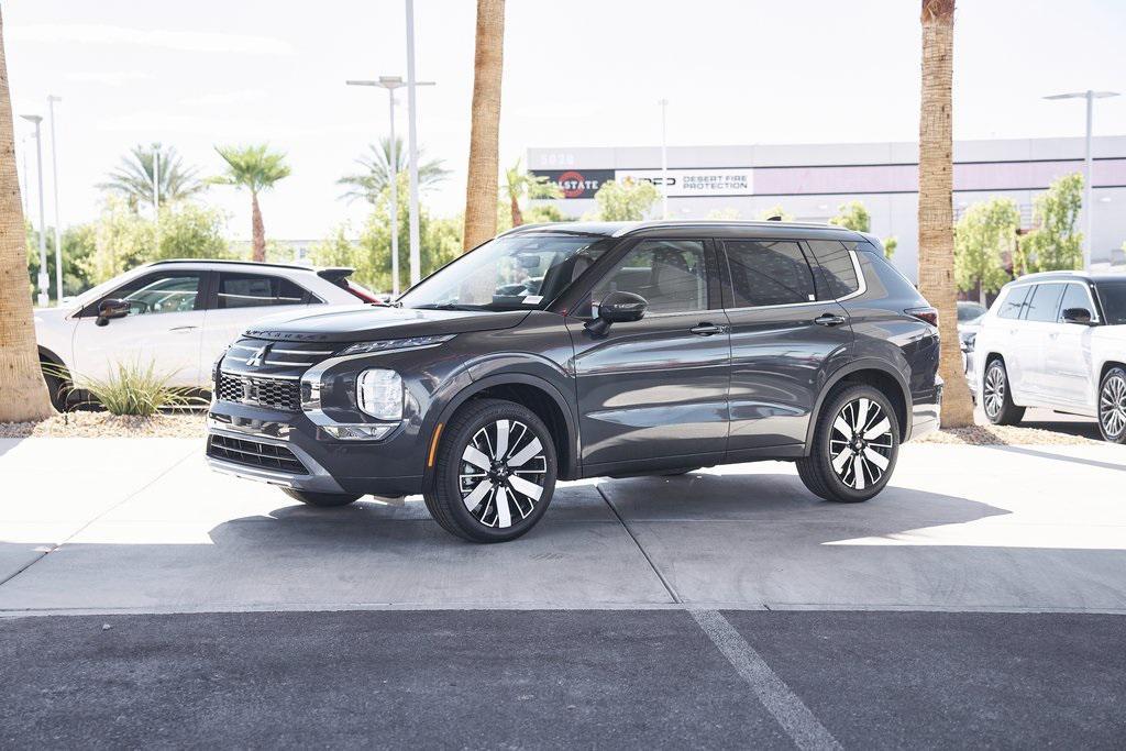new 2025 Mitsubishi Outlander car, priced at $40,652